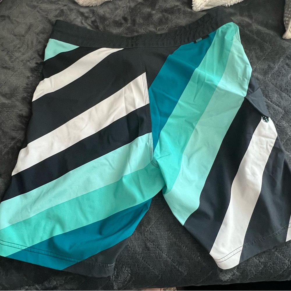 Vissla board shorts sz 31 - Picture 3 of 4